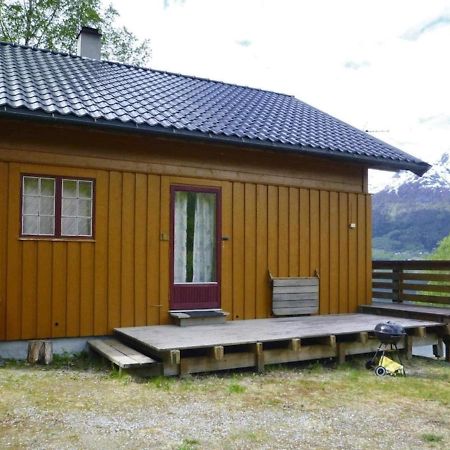 Apartment Stryn Exteriör bild