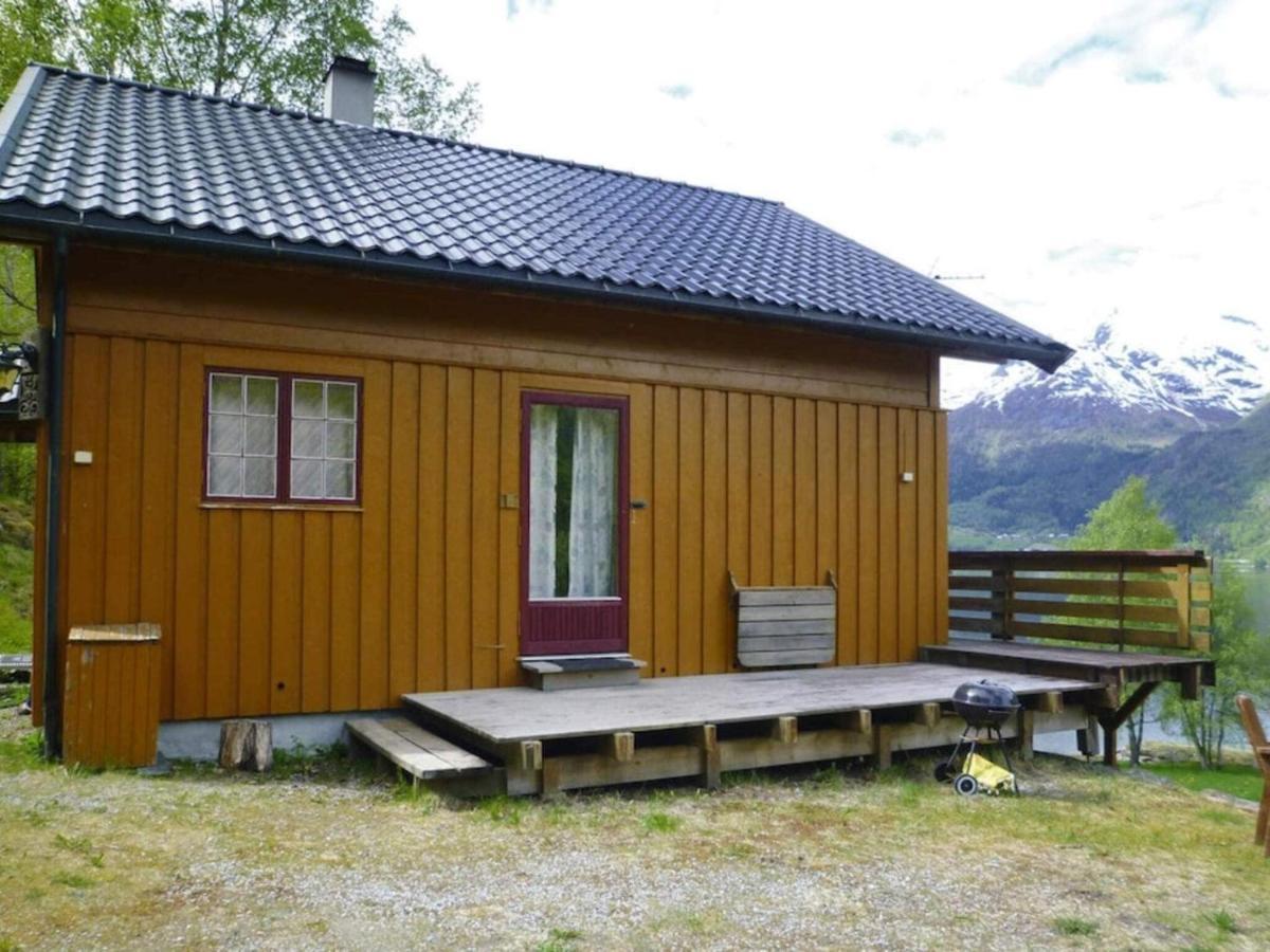 Apartment Stryn Exteriör bild